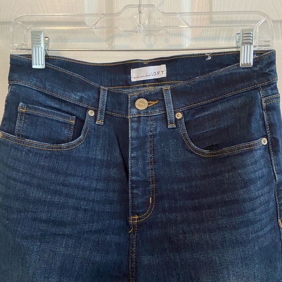 LOFT size 6 dark wash denim jeans - Picture 2 of 3